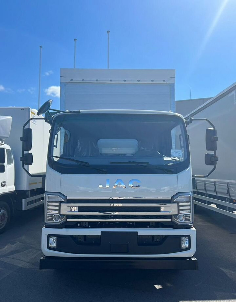 JAC N120X - Тентованный грузовик: фото 4 JAC N120X - Тентованный грузовик: фото 4