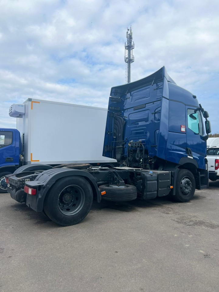 Renault T-Series - Тягач: фото 3 Renault T-Series - Тягач: фото 3