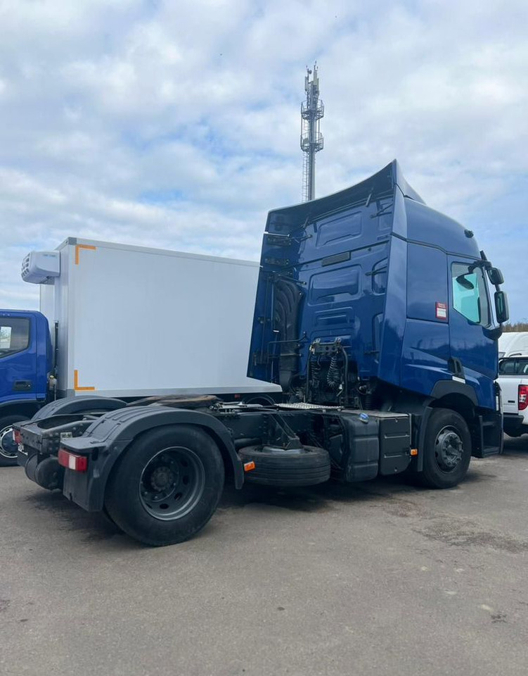 Renault T-Series - Тягач: фото 4 Renault T-Series - Тягач: фото 4