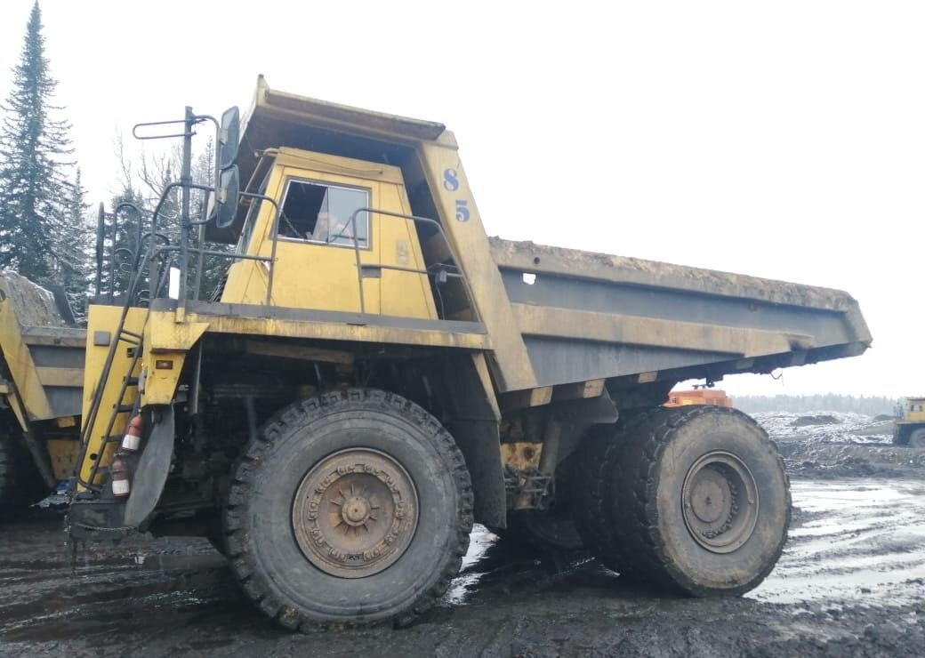 БелАЗ 7555 - Карьерный самосвал: фото 3 БелАЗ 7555 - Карьерный самосвал: фото 3