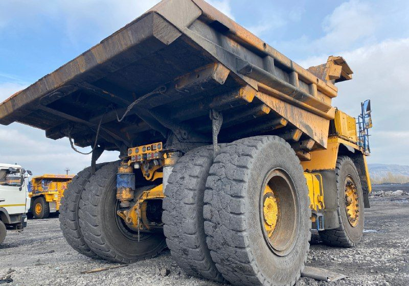 БелАЗ 7558 - Карьерный самосвал: фото 5 БелАЗ 7558 - Карьерный самосвал: фото 5