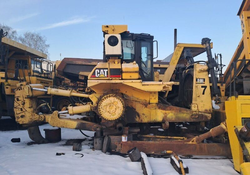 CAT D9N - Бульдозер: фото 2 CAT D9N - Бульдозер: фото 2
