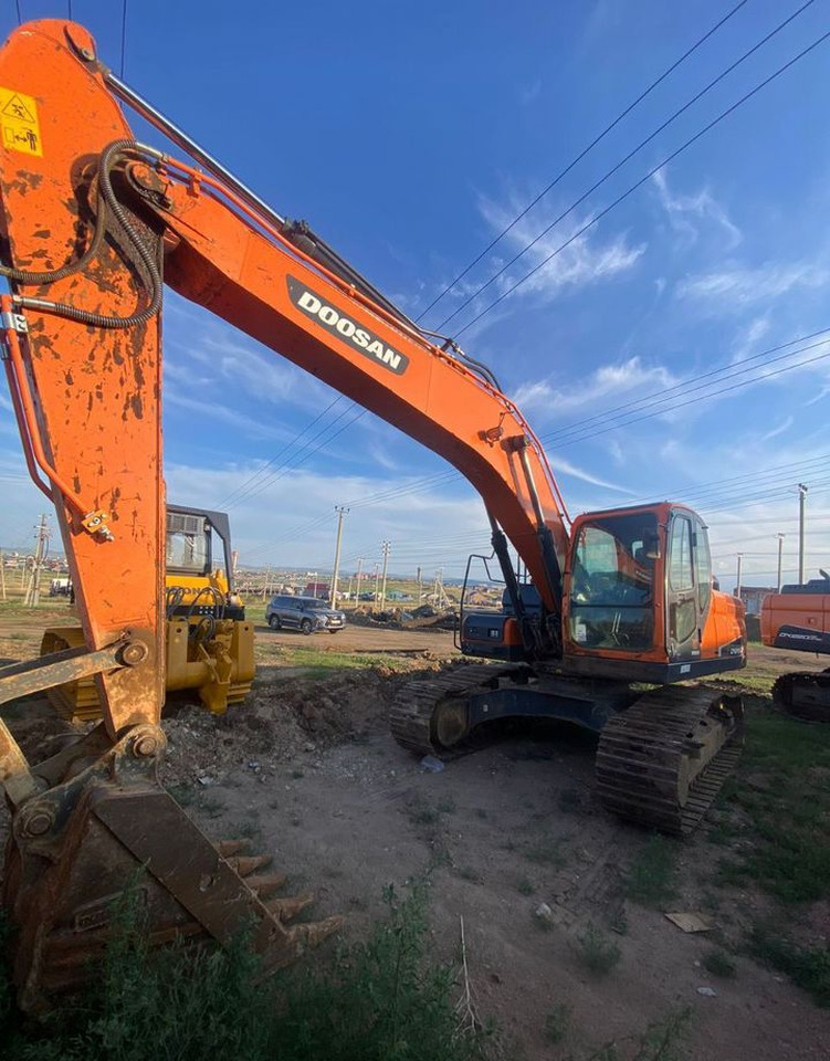 DOOSAN DX215-9CN ACE - Гусеничный экскаватор: фото 5 DOOSAN DX215-9CN ACE - Гусеничный экскаватор: фото 5