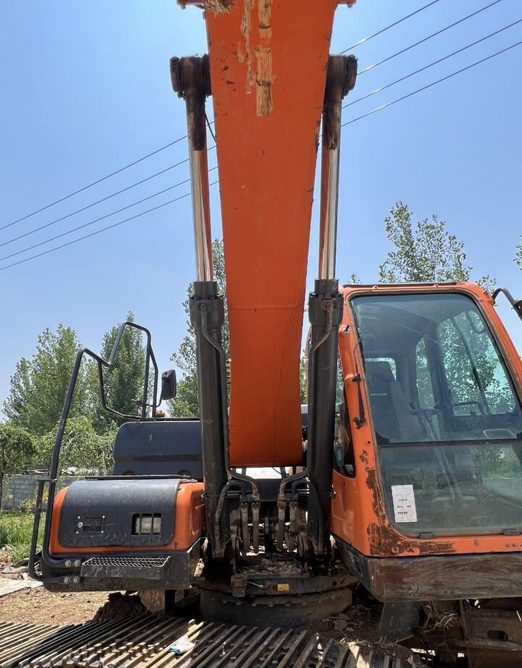 Гусеничный экскаватор DOOSAN DX215-9CN ACE: фото 9 Гусеничный экскаватор DOOSAN DX215-9CN ACE: фото 9