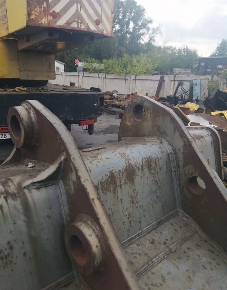 Экскаваторный ковш Liebherr - Ковш для экскаватора: фото 2 Экскаваторный ковш Liebherr - Ковш для экскаватора: фото 2