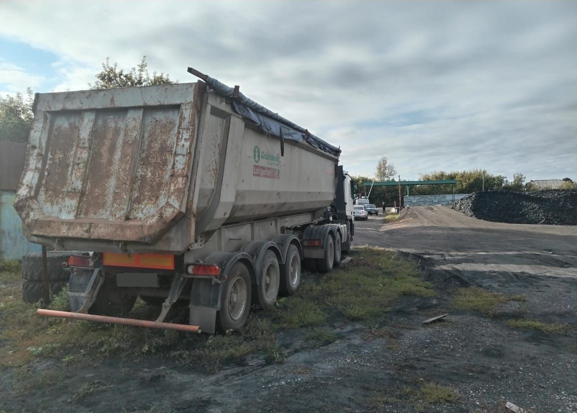 Grunwald 9453-0000010-50 - Самосвальный полуприцеп: фото 1 Grunwald 9453-0000010-50 - Самосвальный полуприцеп: фото 1