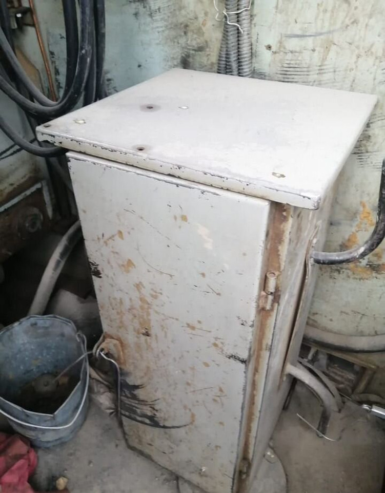 Грузовик Автомобиль-мастерская арок 39384Р: фото 15 Грузовик Автомобиль-мастерская арок 39384Р: фото 15