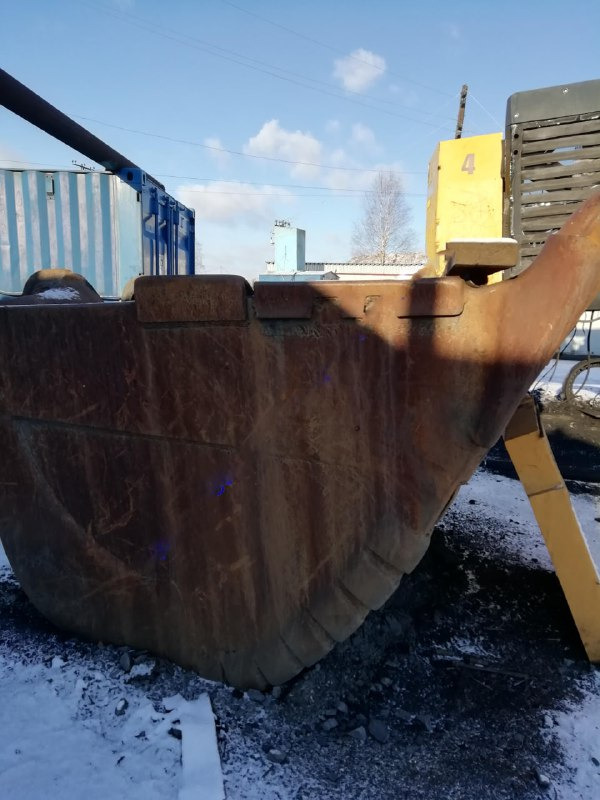 KOMATSU PC1250-7 - Гусеничный экскаватор: фото 4 KOMATSU PC1250-7 - Гусеничный экскаватор: фото 4