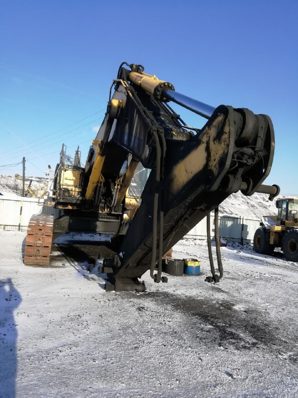 KOMATSU PC1250-7 - Гусеничный экскаватор: фото 3 KOMATSU PC1250-7 - Гусеничный экскаватор: фото 3