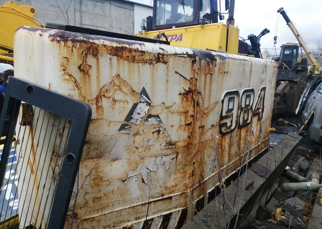 Контргруз для экскаватора Liebherr R984 - Противовес для Экскаваторов: фото 1 Контргруз для экскаватора Liebherr R984 - Противовес для Экскаваторов: фото 1