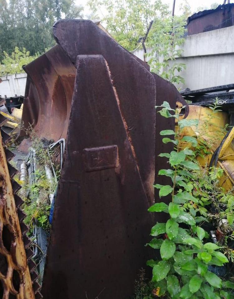 Отвал для бульдозера CAT D9R - Отвал для Бульдозеров: фото 5 Отвал для бульдозера CAT D9R - Отвал для Бульдозеров: фото 5