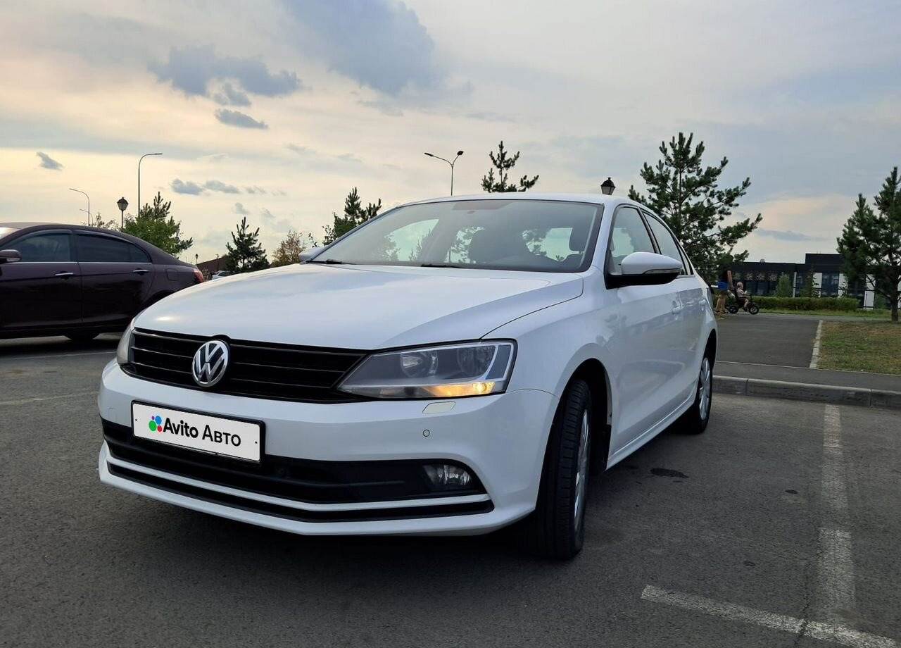 Volkswagen Jetta 1.6 AT, 2016, 184 297 км - Легковой автомобиль: фото 1 Volkswagen Jetta 1.6 AT, 2016, 184 297 км - Легковой автомобиль: фото 1