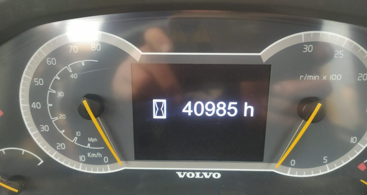 Сочленённый самосвал Volvo A35F: фото 9