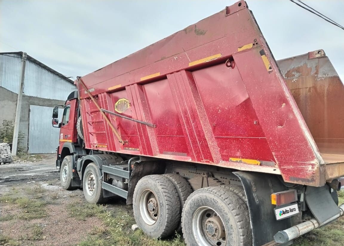 Самосвал Volvo FM Truck 8X4: фото 7 Самосвал Volvo FM Truck 8X4: фото 7