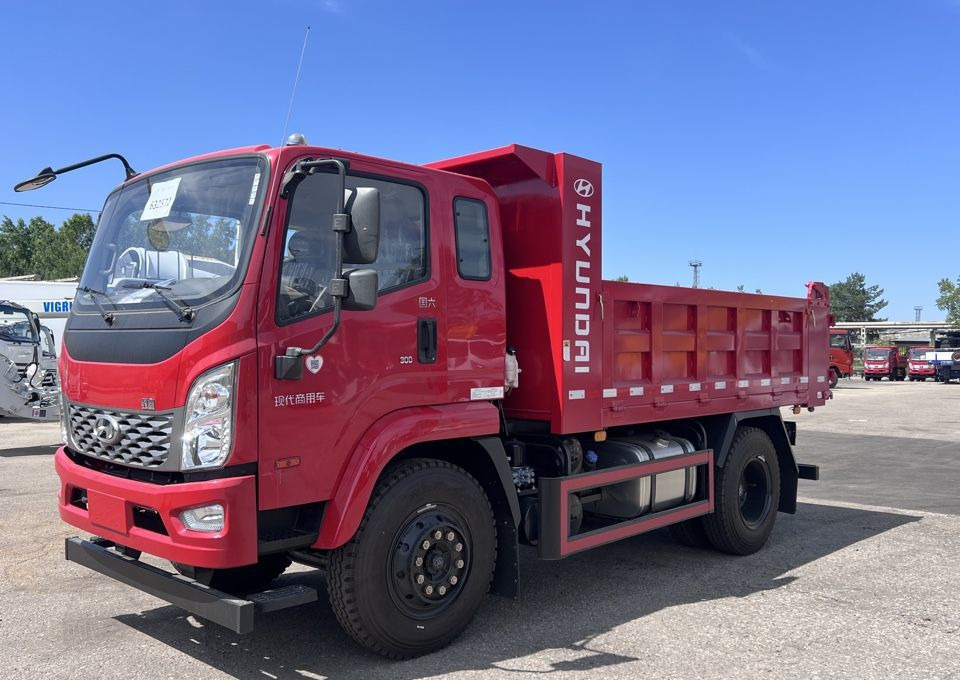 Hyundai Mighty EX9 - Самосвал: фото 2 Hyundai Mighty EX9 - Самосвал: фото 2