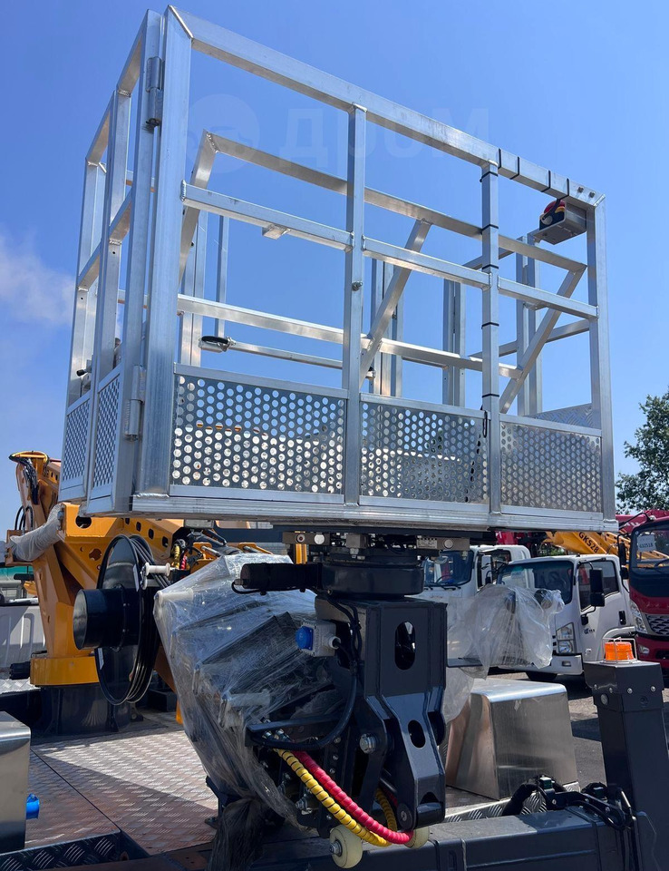 Новый Грузовик с подъемником Isuzu 100P: фото 9 Новый Грузовик с подъемником Isuzu 100P: фото 9