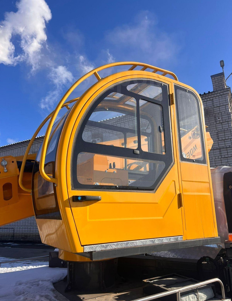 Новый Грузовик с подъемником Isuzu 100P: фото 9 Новый Грузовик с подъемником Isuzu 100P: фото 9