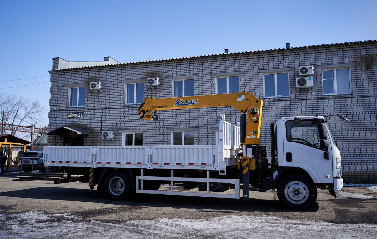 Isuzu Elf (N-series) - Грузовик бортовой/ Платформа, Автоманипулятор: фото 4 Isuzu Elf (N-series) - Грузовик бортовой/ Платформа, Автоманипулятор: фото 4