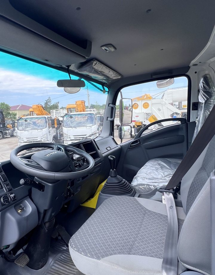 Новый Ассенизатор Isuzu Elf: фото 12
