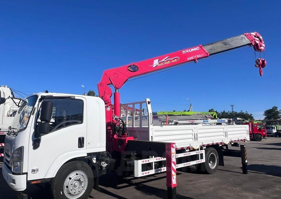 Isuzu Elf - Автоманипулятор: фото 4 Isuzu Elf - Автоманипулятор: фото 4