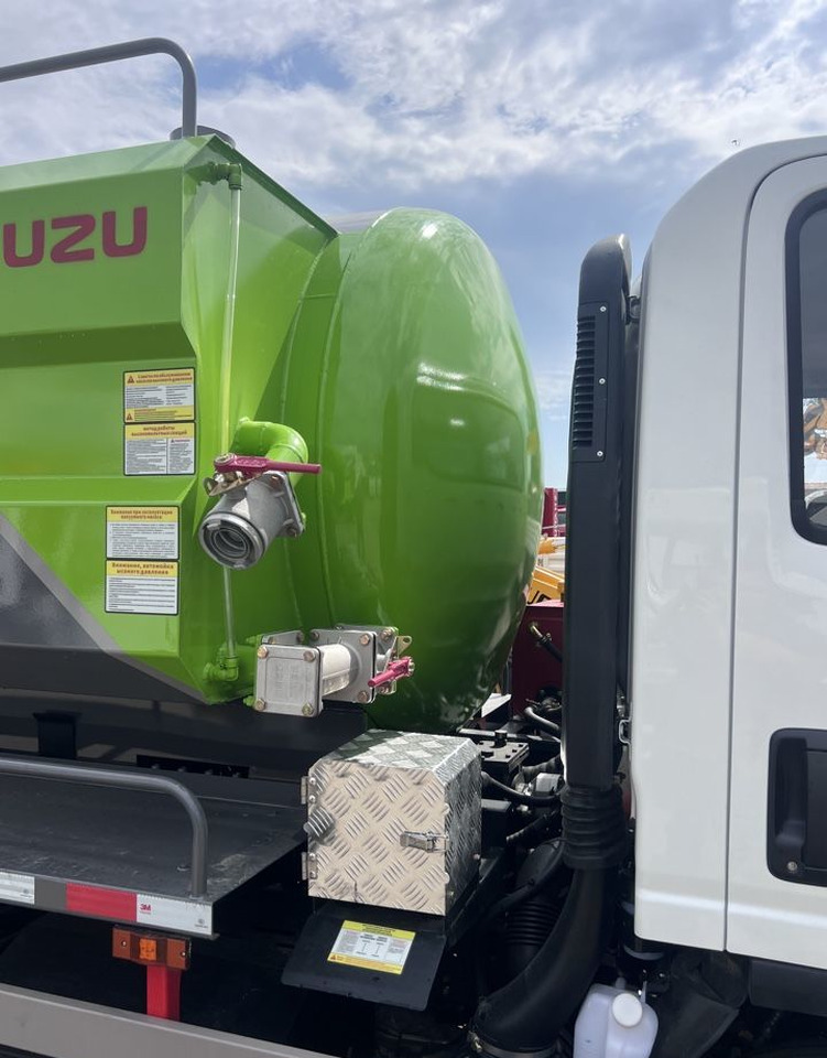 Новый Ассенизатор Isuzu Elf: фото 6