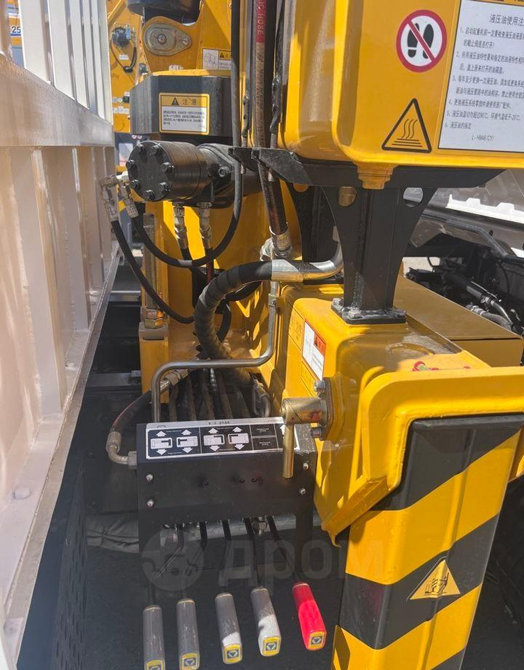 Новый Автоманипулятор Isuzu Elf: фото 11