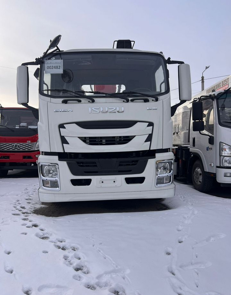 Новый Грузовик бортовой/ Платформа, Автоманипулятор Isuzu Giga (C-series): фото 8