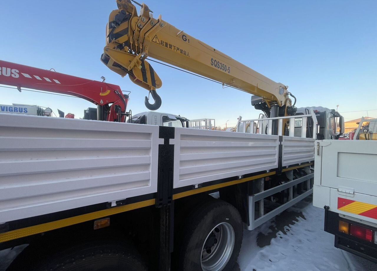 Новый Грузовик бортовой/ Платформа, Автоманипулятор Isuzu Giga (C-series): фото 6