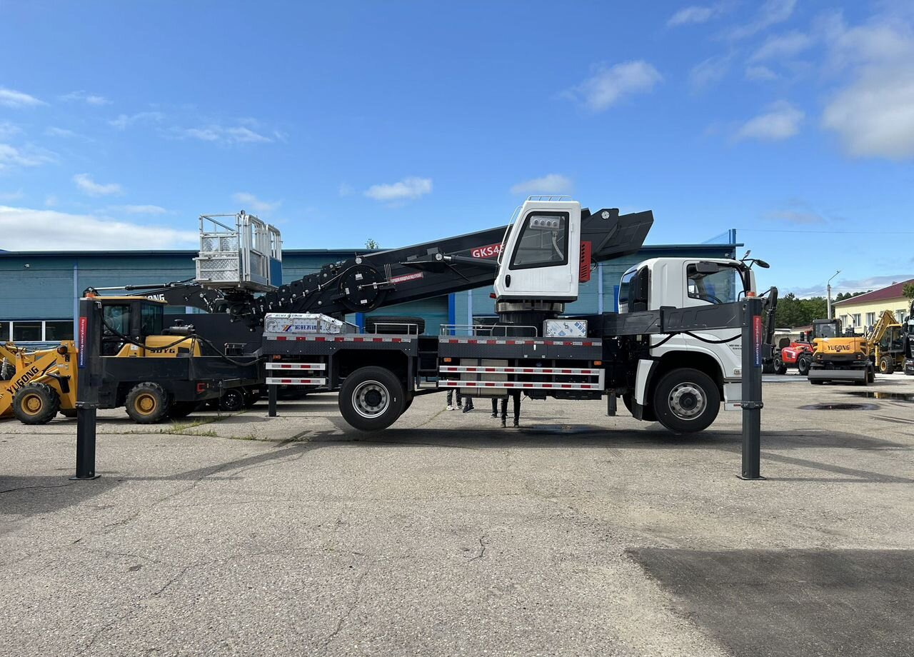 Новый Грузовик с подъемником Isuzu Giga: фото 6