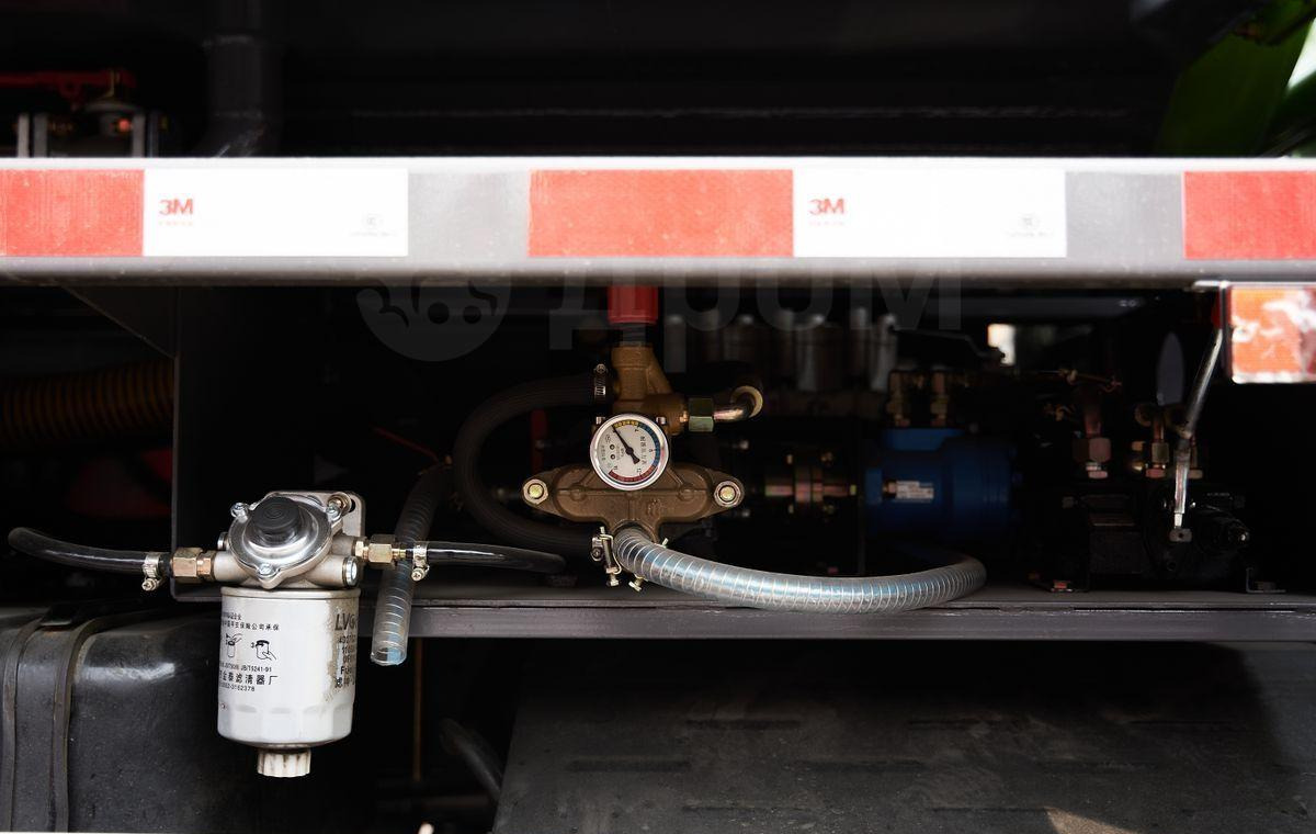 Новый Ассенизатор Isuzu Giga: фото 19