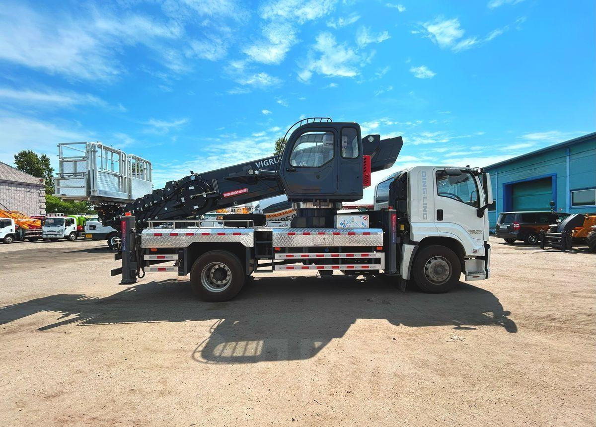 Новый Грузовик с подъемником Isuzu Giga: фото 7 Новый Грузовик с подъемником Isuzu Giga: фото 7