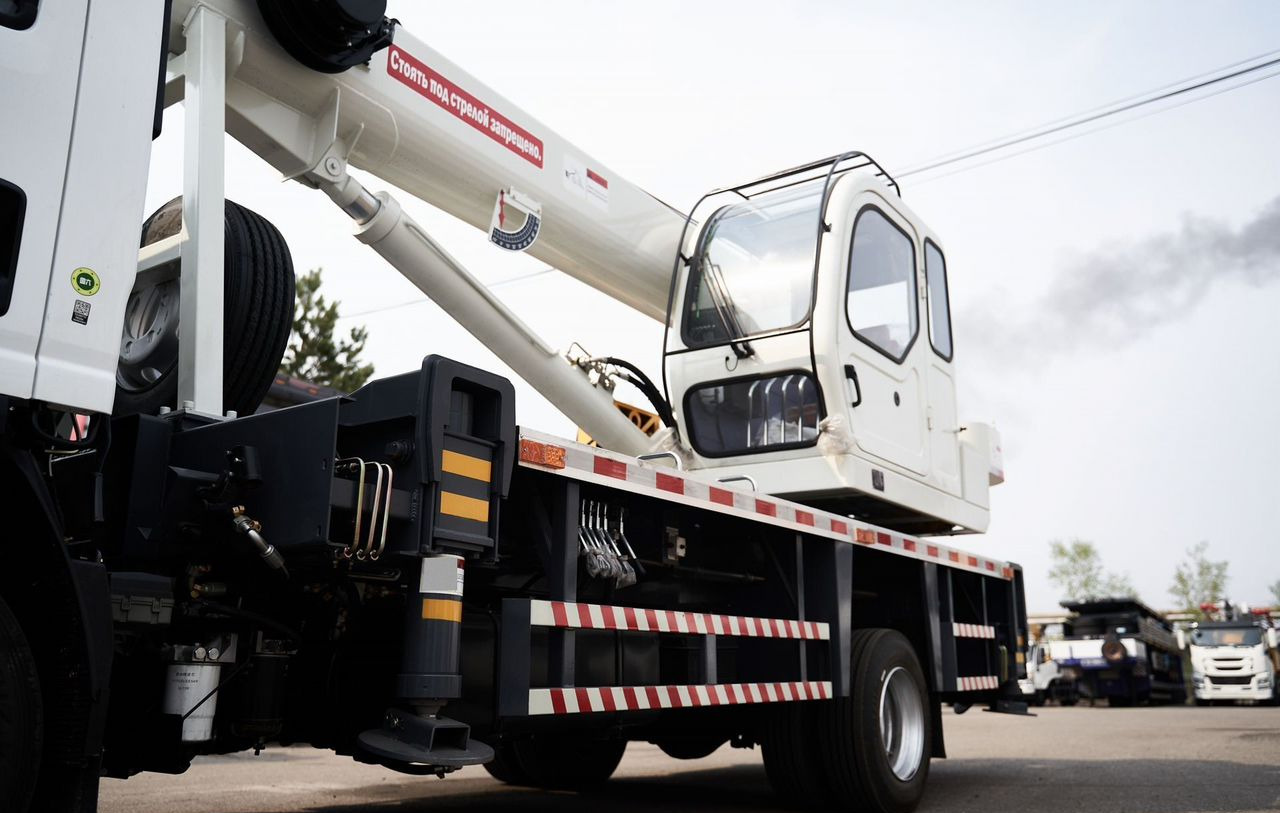 Новый Мобильный кран Isuzu STSQ10-WSL: фото 16