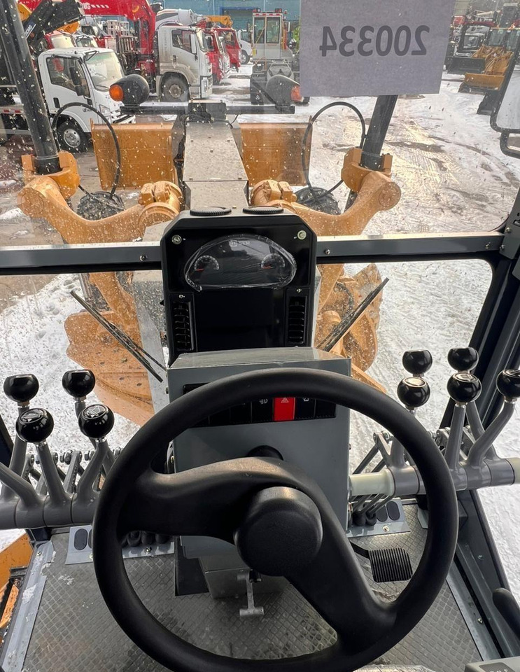 Новый Грейдер SEM 922F AWD: фото 18 Новый Грейдер SEM 922F AWD: фото 18