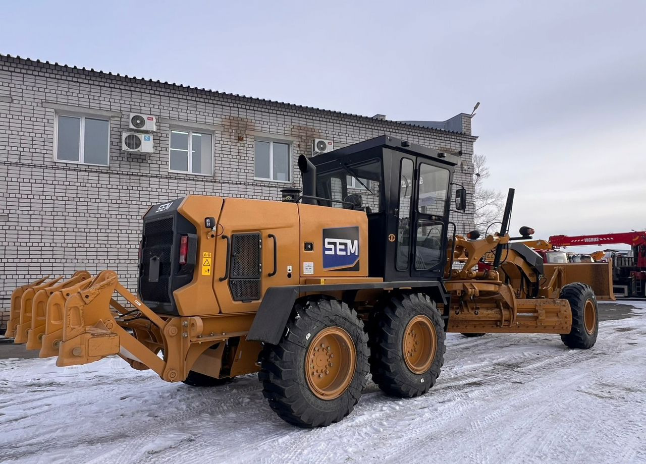 SEM 922F - Грейдер: фото 4 SEM 922F - Грейдер: фото 4