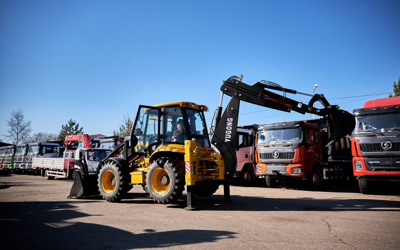 Новый Экскаватор-погрузчик YUGONG 488CX: фото 6