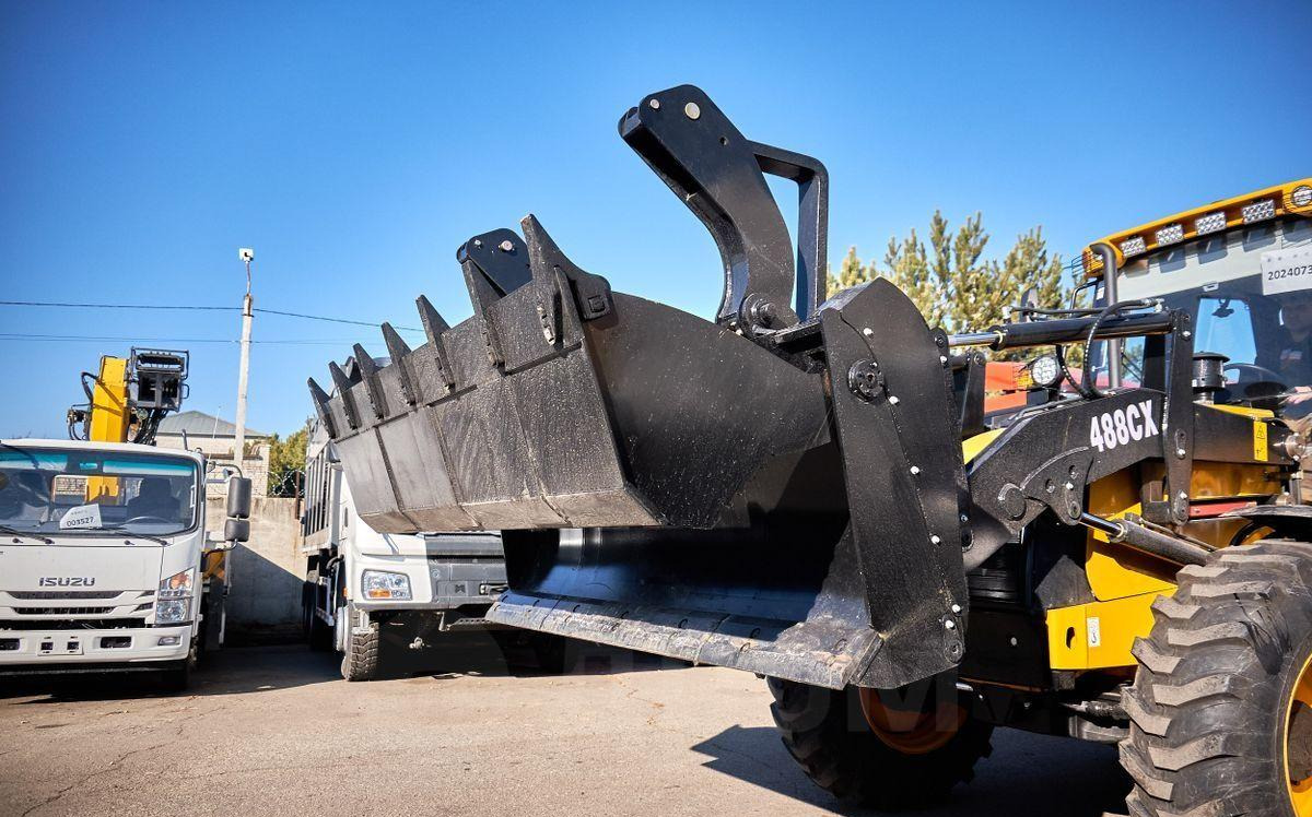 Yugong 488CX - Экскаватор-погрузчик: фото 3 Yugong 488CX - Экскаватор-погрузчик: фото 3