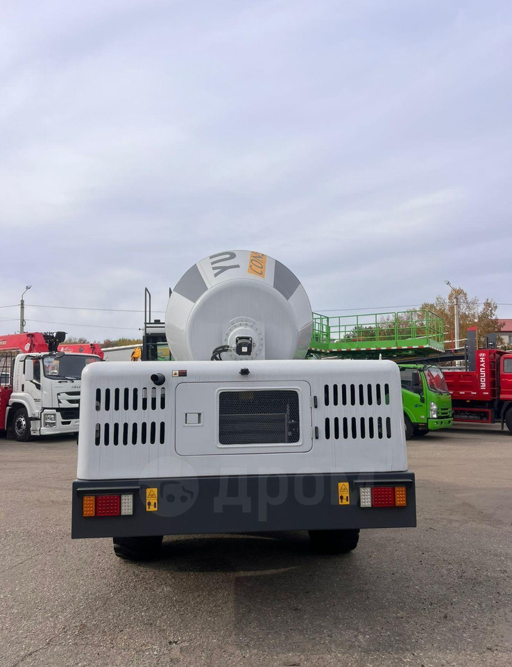 Новый Автобетоносмеситель Yugong SDM4000: фото 7
