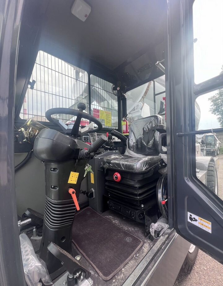 Новый Автобетоносмеситель Yugong SDM4000: фото 19