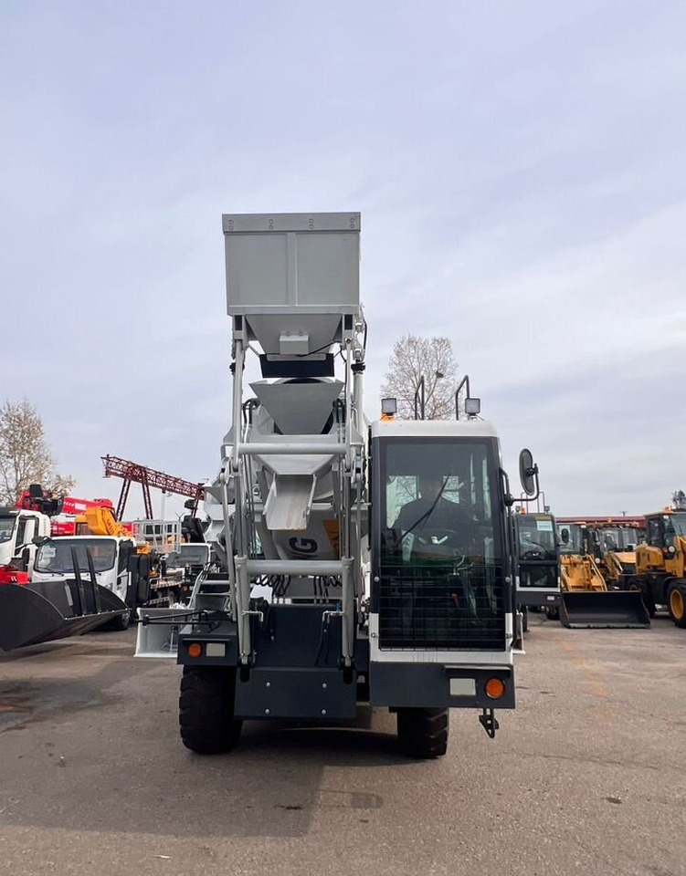 Новый Автобетоносмеситель Yugong SDM4000: фото 16