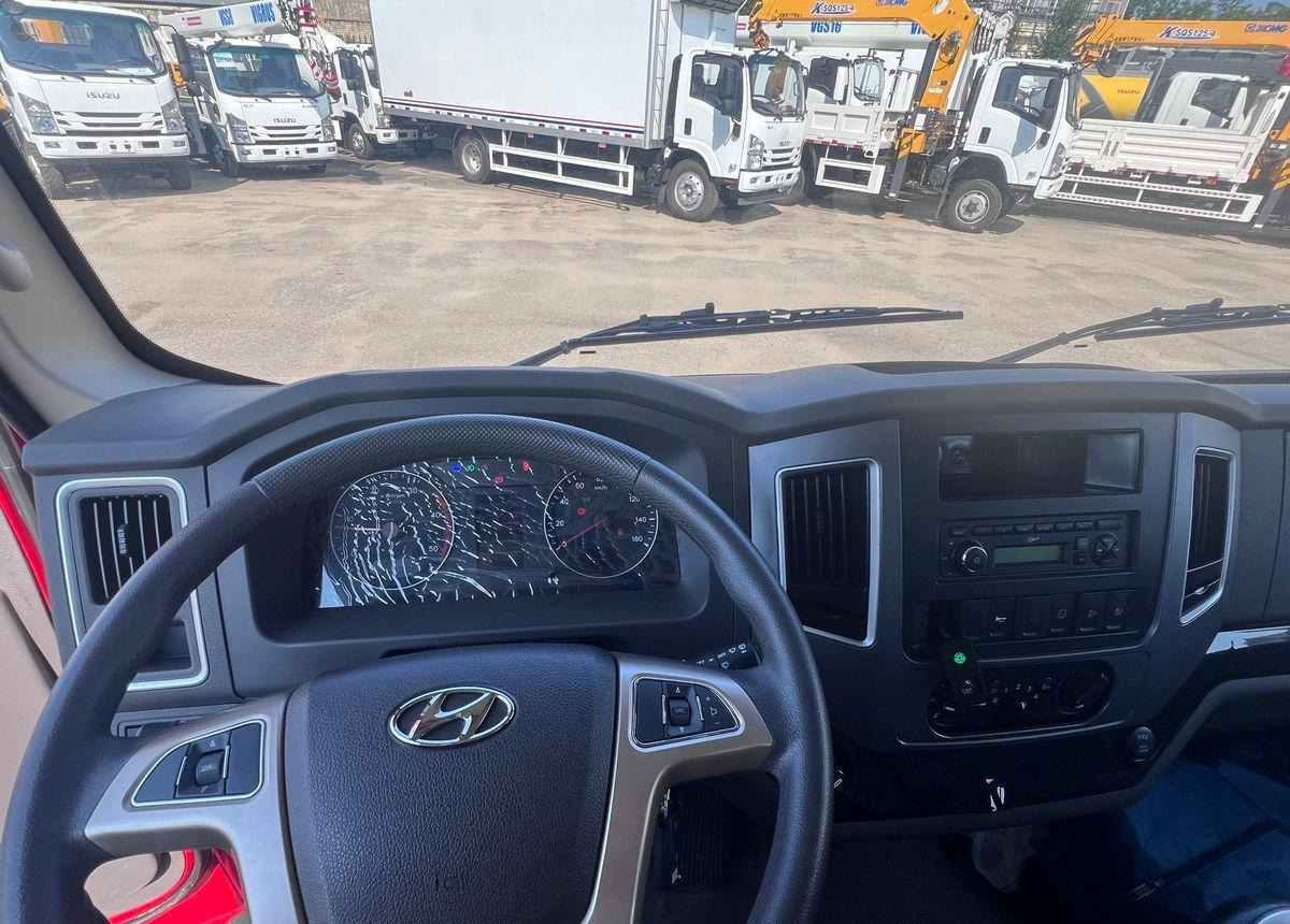 Новый Самосвал Hyundai Xcient: фото 13 Новый Самосвал Hyundai Xcient: фото 13