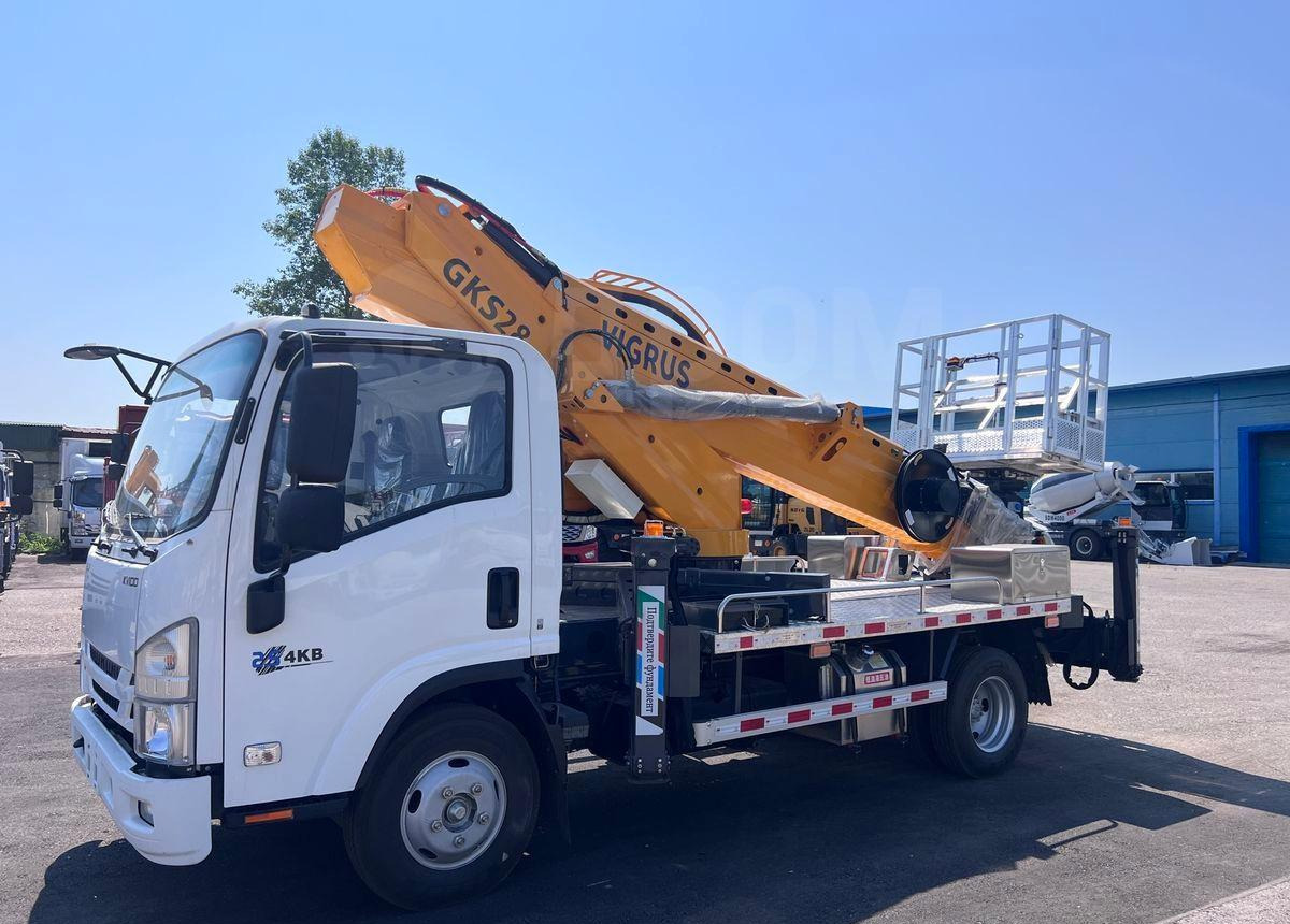 Isuzu 100P - Грузовик с подъемником: фото 1 Isuzu 100P - Грузовик с подъемником: фото 1