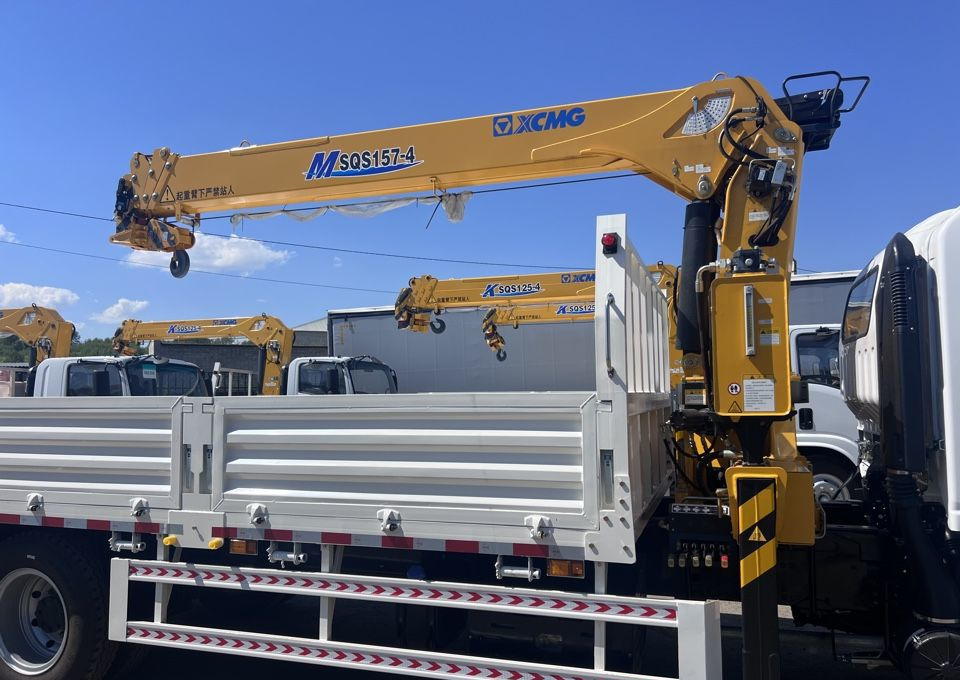 Новый Грузовик бортовой/ Платформа, Автоманипулятор Isuzu Elf (N-series): фото 16