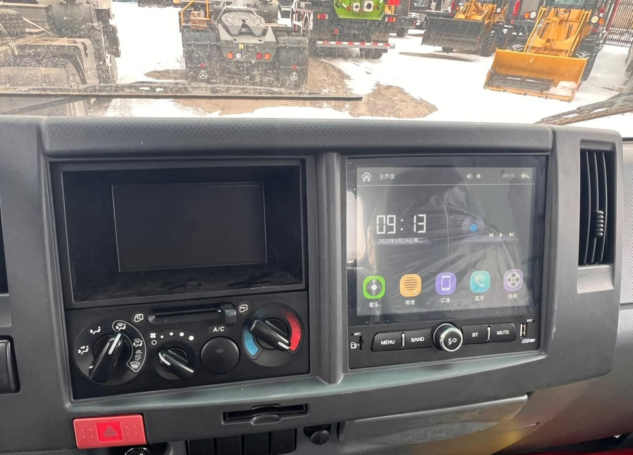 Новый Грузовик бортовой/ Платформа, Автоманипулятор Isuzu Elf (N-series): фото 17