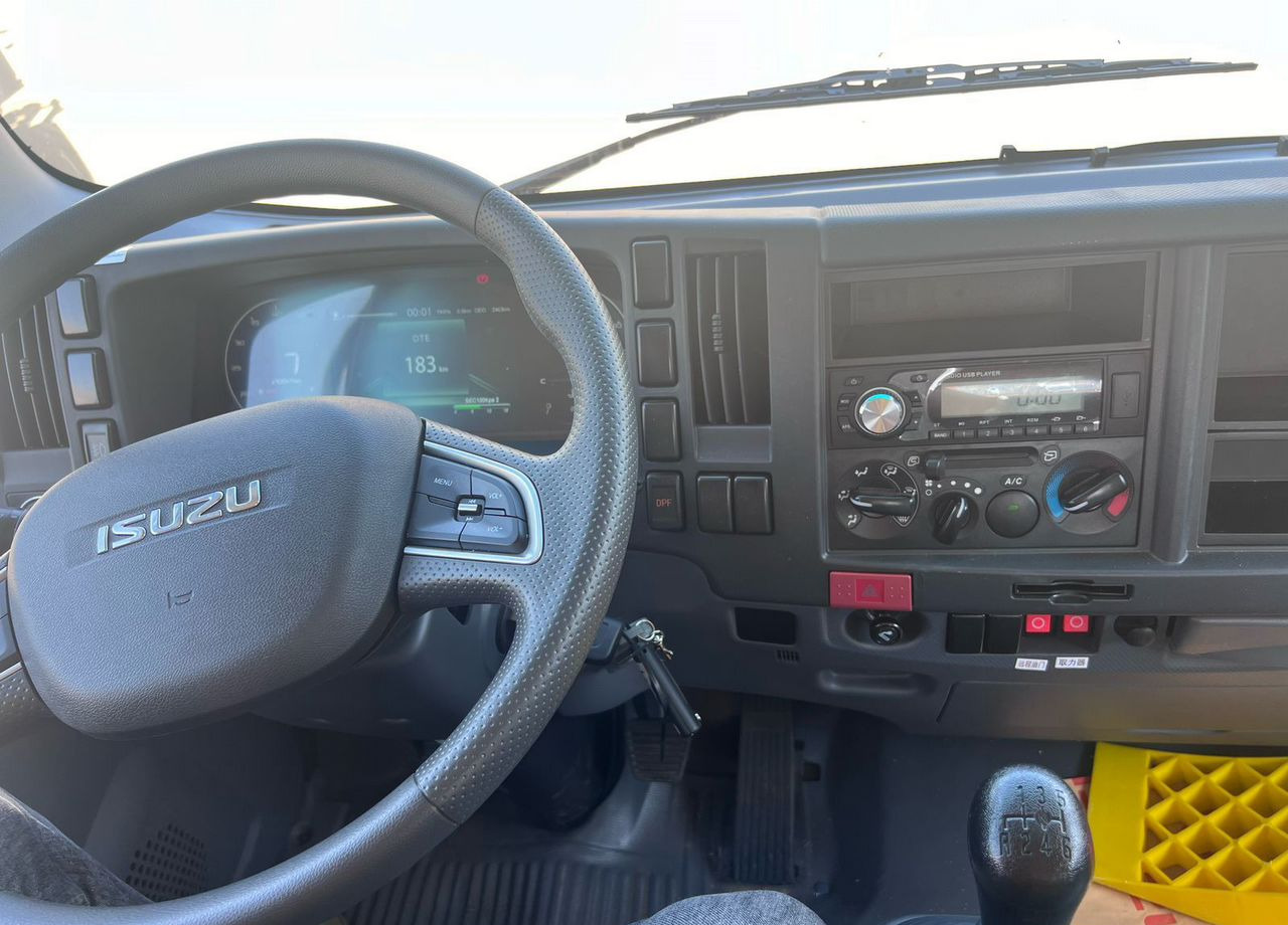 Новый Грузовик бортовой/ Платформа, Автоманипулятор Isuzu Elf (N-series): фото 20