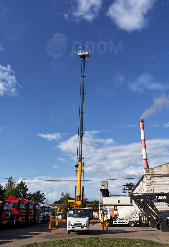 Новый Грузовик с подъемником Isuzu Elf: фото 6 Новый Грузовик с подъемником Isuzu Elf: фото 6