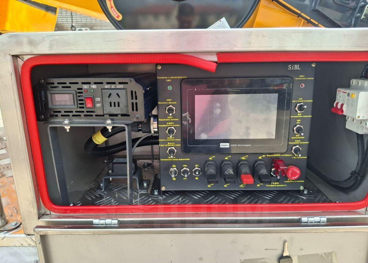 Новый Грузовик с подъемником Isuzu Elf: фото 15 Новый Грузовик с подъемником Isuzu Elf: фото 15