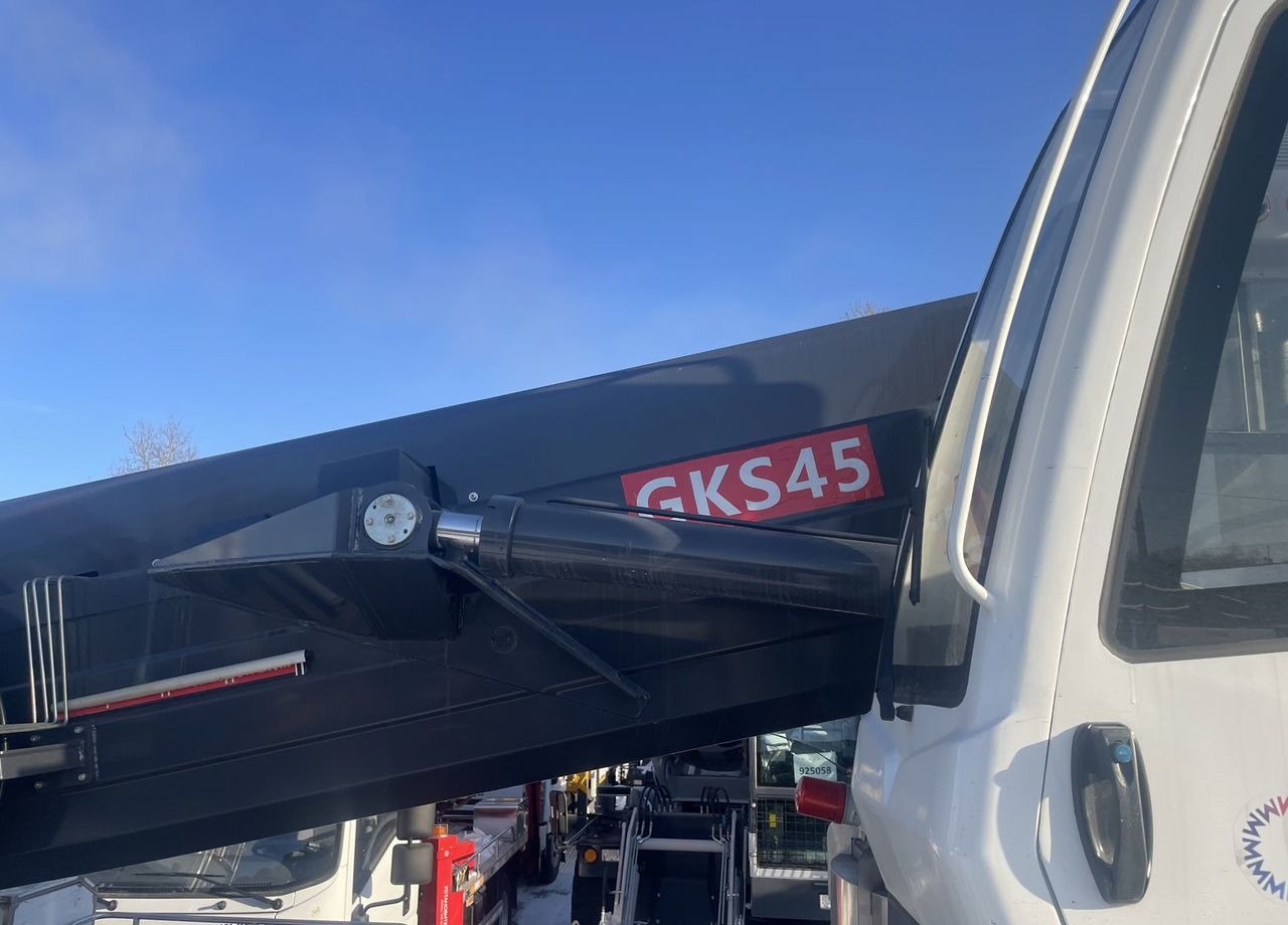 Новый Грузовик с подъемником Isuzu Elf: фото 9