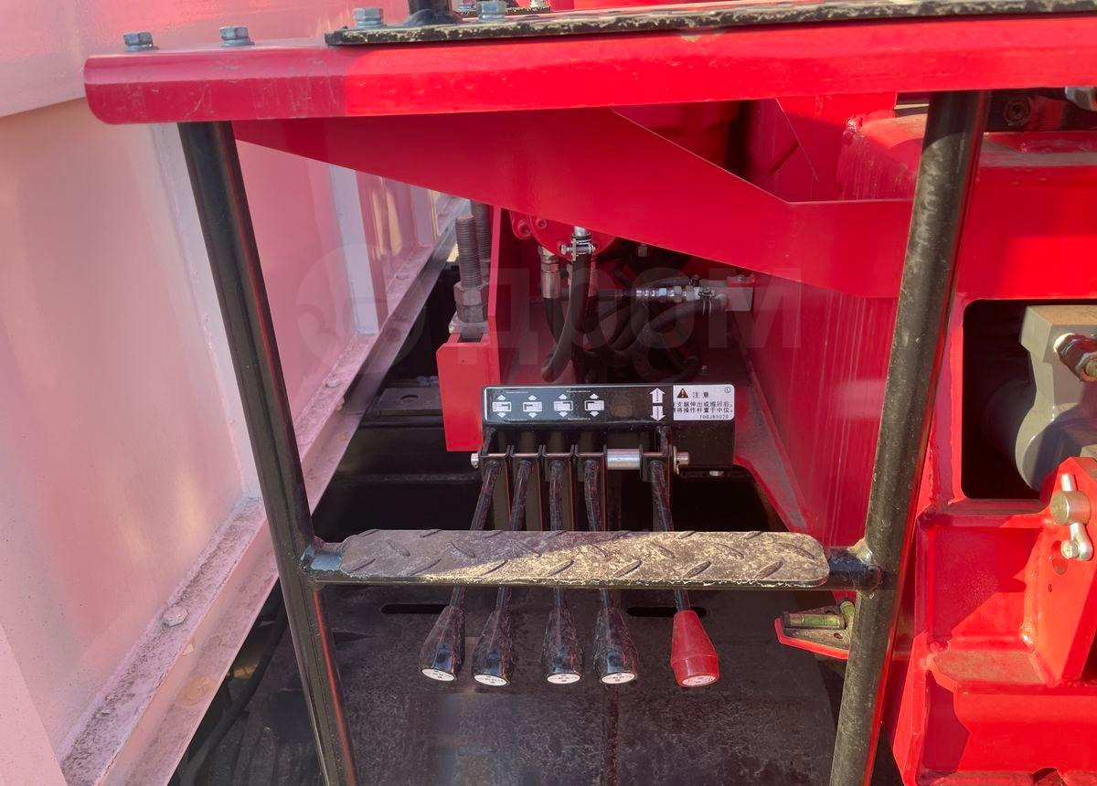 Новый Грузовик бортовой/ Платформа, Автоманипулятор Isuzu Elf: фото 15 Новый Грузовик бортовой/ Платформа, Автоманипулятор Isuzu Elf: фото 15