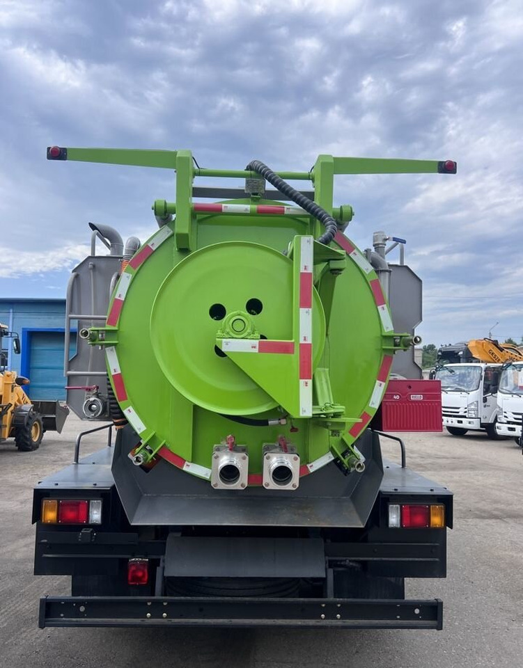 Isuzu Elf - Ассенизатор: фото 5 Isuzu Elf - Ассенизатор: фото 5