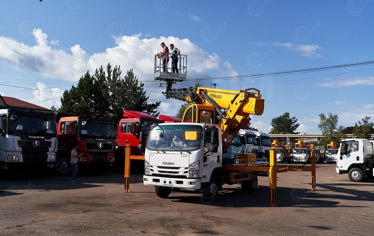 Новый Грузовик с подъемником Isuzu Elf: фото 14 Новый Грузовик с подъемником Isuzu Elf: фото 14
